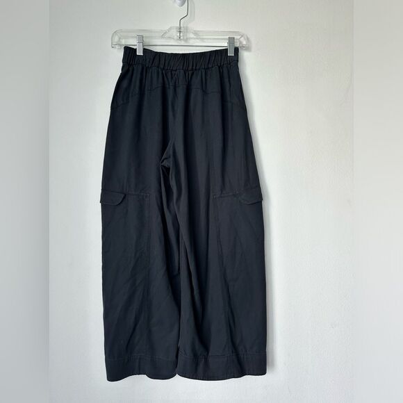 Lululemon Metropolis Maven High Rise Crop Wide Leg Pants Black Size 4 Comfort - Picture 5 of 8
